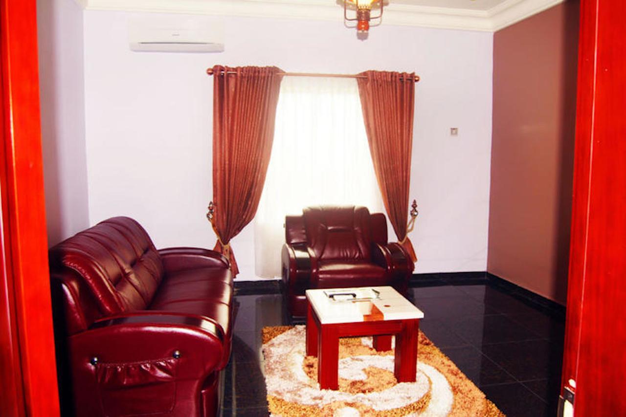 Milestone Hotel Ogombo Zewnętrze zdjęcie