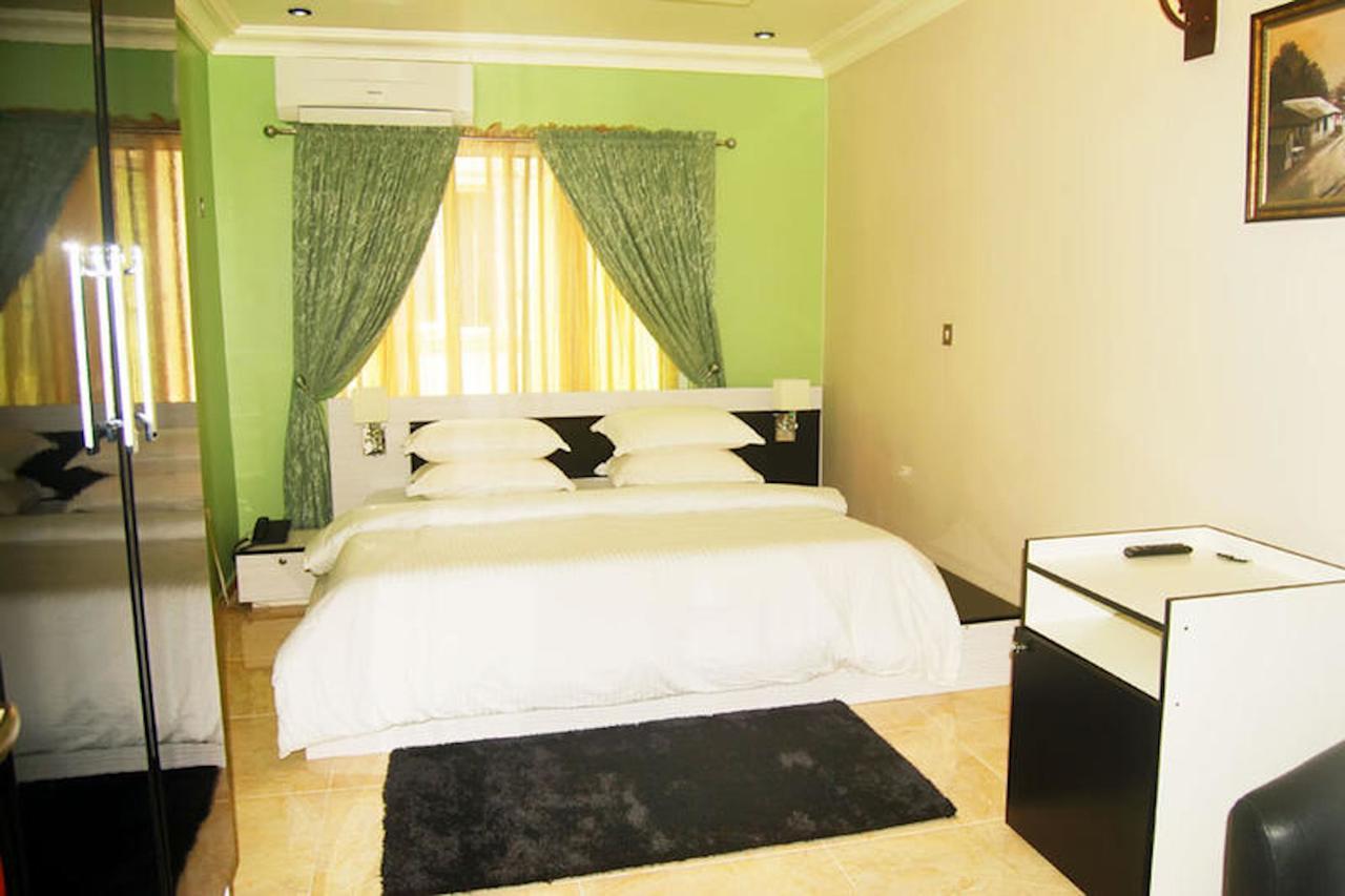 Milestone Hotel Ogombo Zewnętrze zdjęcie