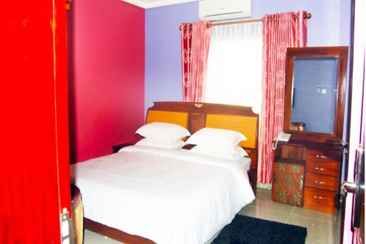 Milestone Hotel Ogombo Zewnętrze zdjęcie